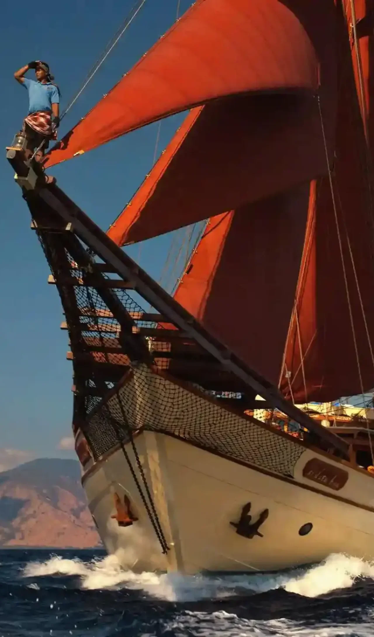 komodo flores tour_vvip boat_si_duta_boa 02