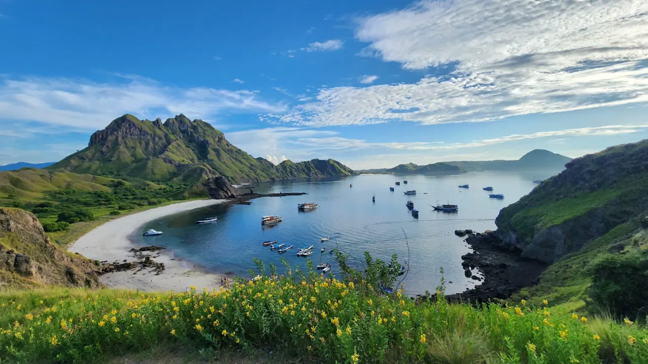 Flores-Island-Tour-5-Days-4-Nights-By-Indonesia-Flores-Tour-Img2